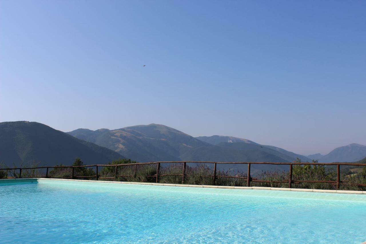 Agriturismo Roccagelli Vallo di Nera Bagian luar foto