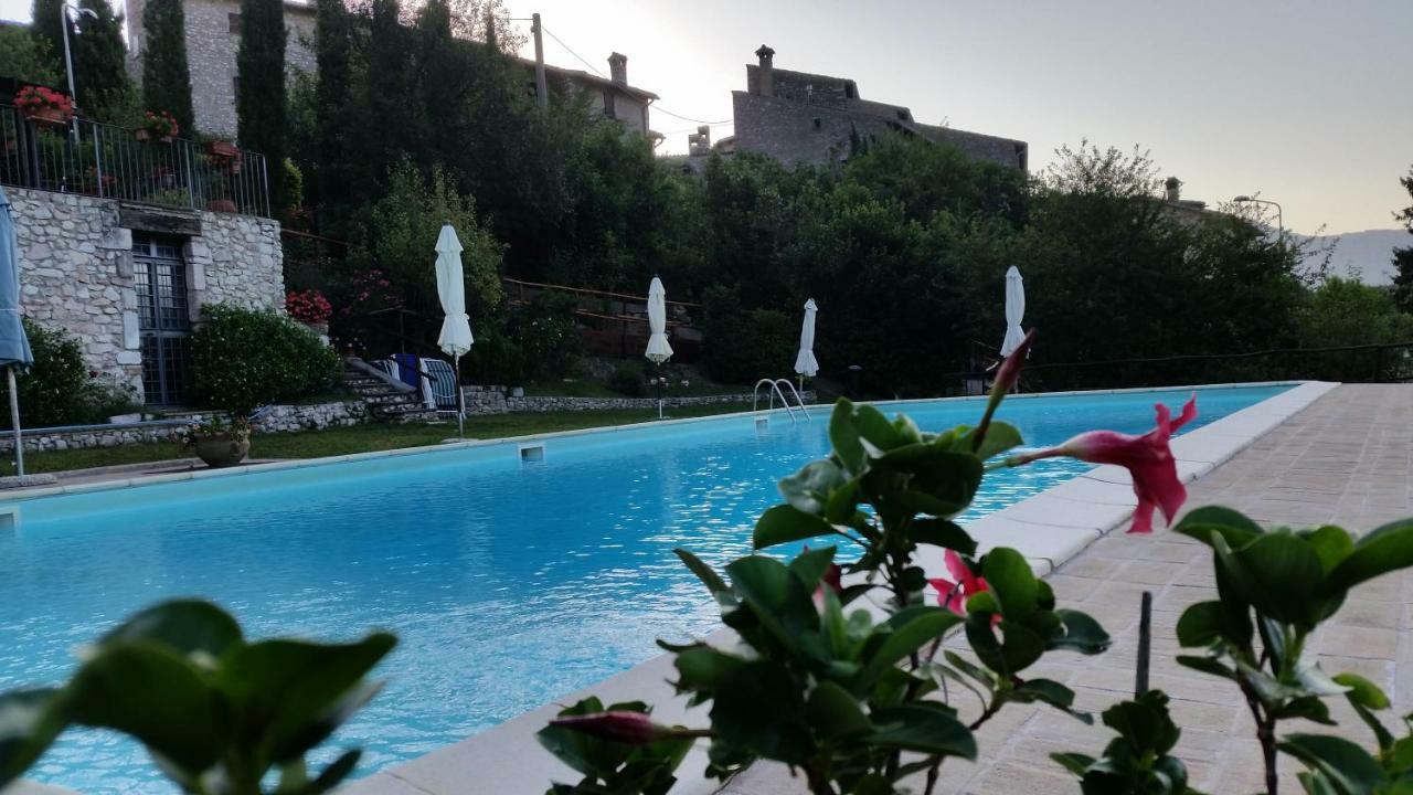 Agriturismo Roccagelli Vallo di Nera Bagian luar foto